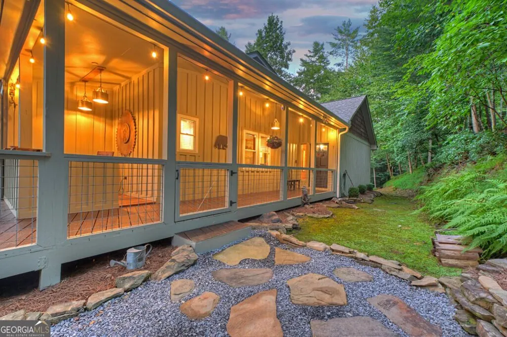 40 Varix CT Ellijay, GA 30540