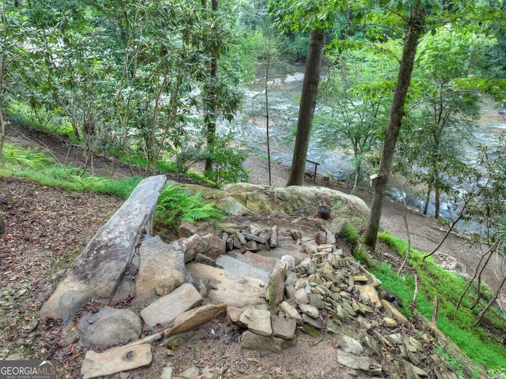 40 Varix CT Ellijay, GA 30540
