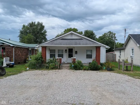 232 Pence Street