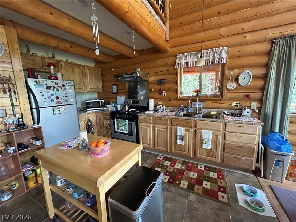 695 Skyline View Drive Duck Creek Village, UT 84762