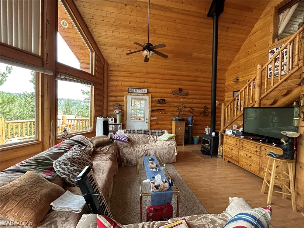 695 Skyline View Drive Duck Creek Village, UT 84762