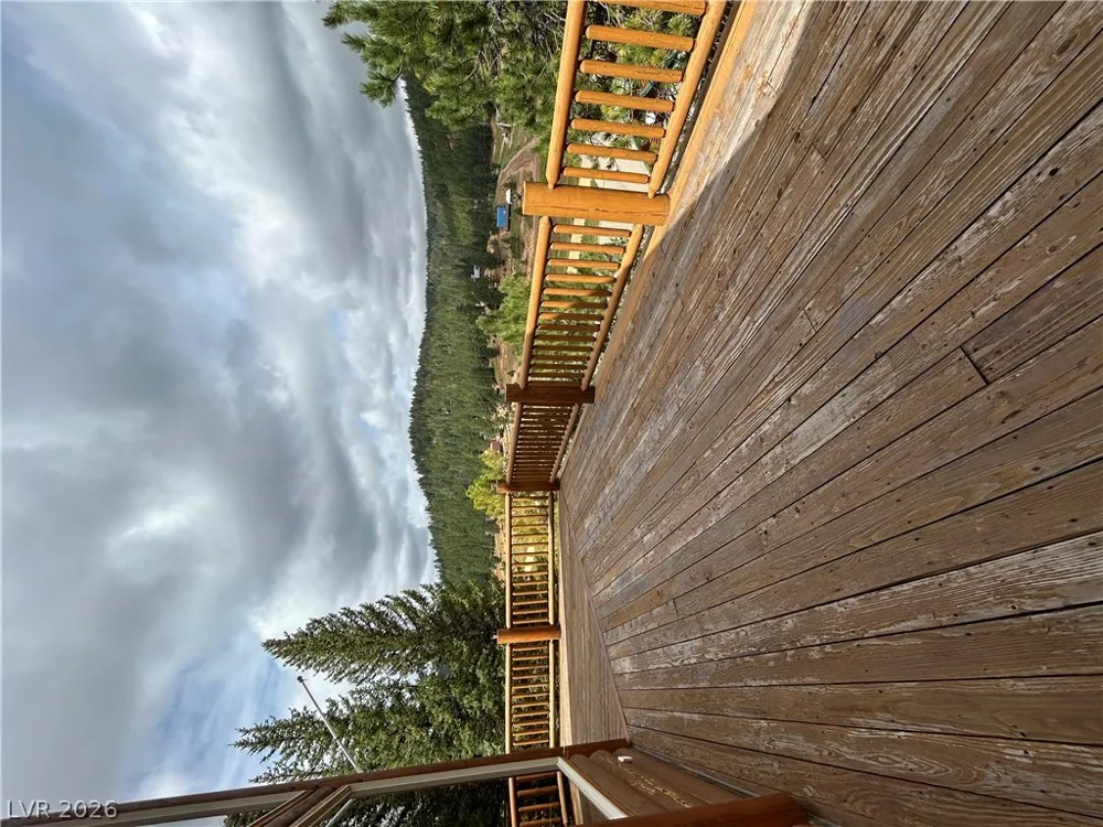 695 Skyline View Drive Duck Creek Village, UT 84762
