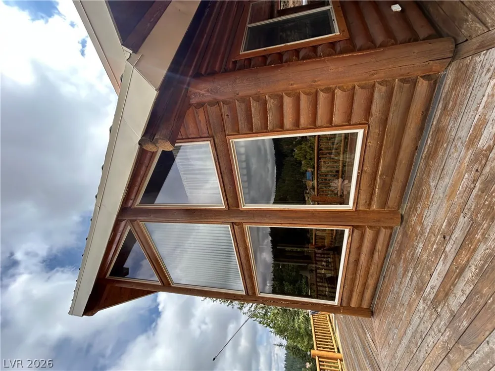 695 Skyline View Drive Duck Creek Village, UT 84762