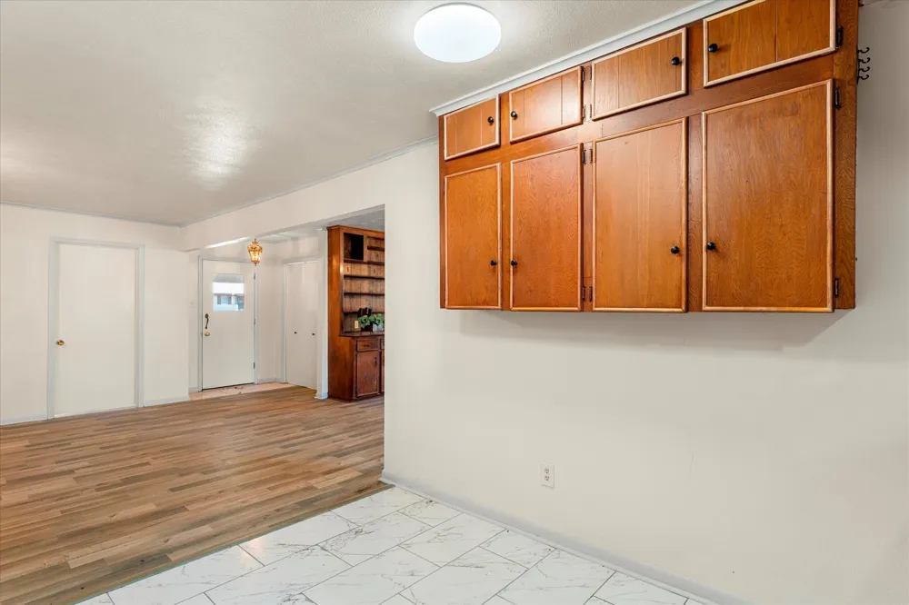 601 38TH STREET Corsicana, TX 75110