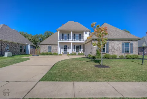 941 Dumaine Drive