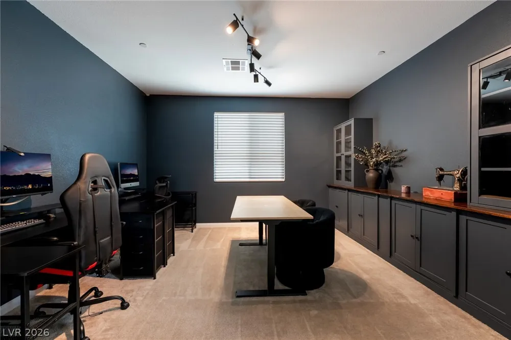 10332 Thurso Avenue Las Vegas, NV 89166