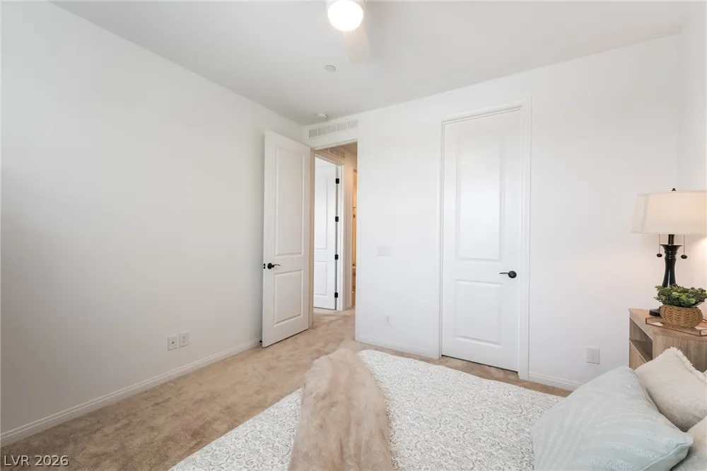 10332 Thurso Avenue Las Vegas, NV 89166