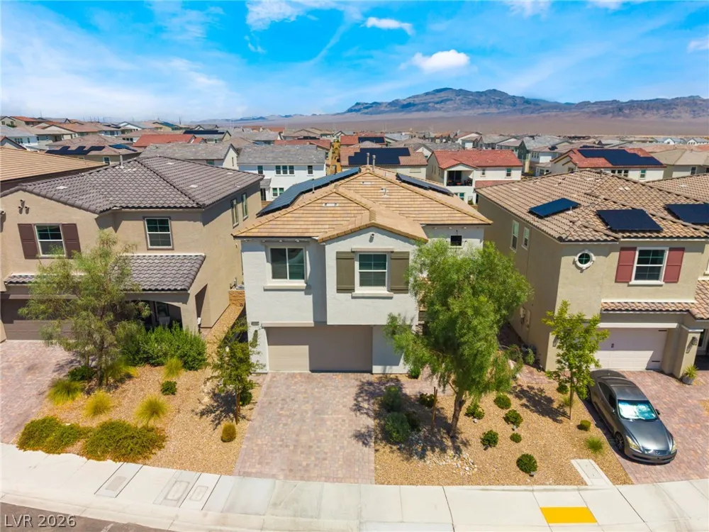 10332 Thurso Avenue Las Vegas, NV 89166