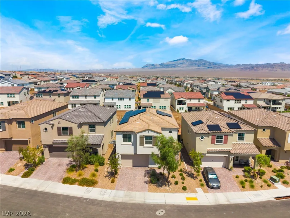 10332 Thurso Avenue Las Vegas, NV 89166