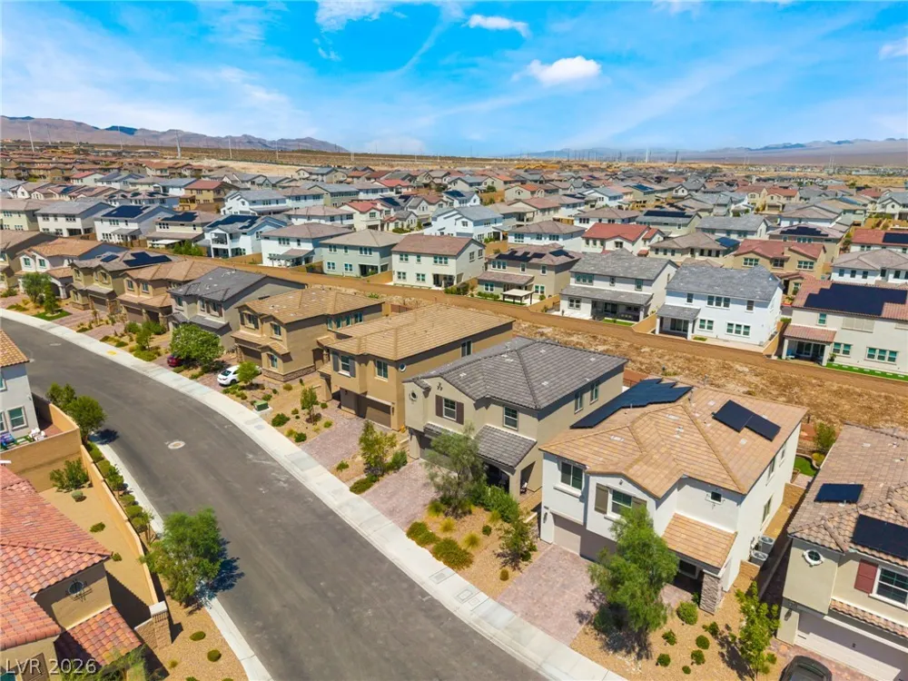 10332 Thurso Avenue Las Vegas, NV 89166
