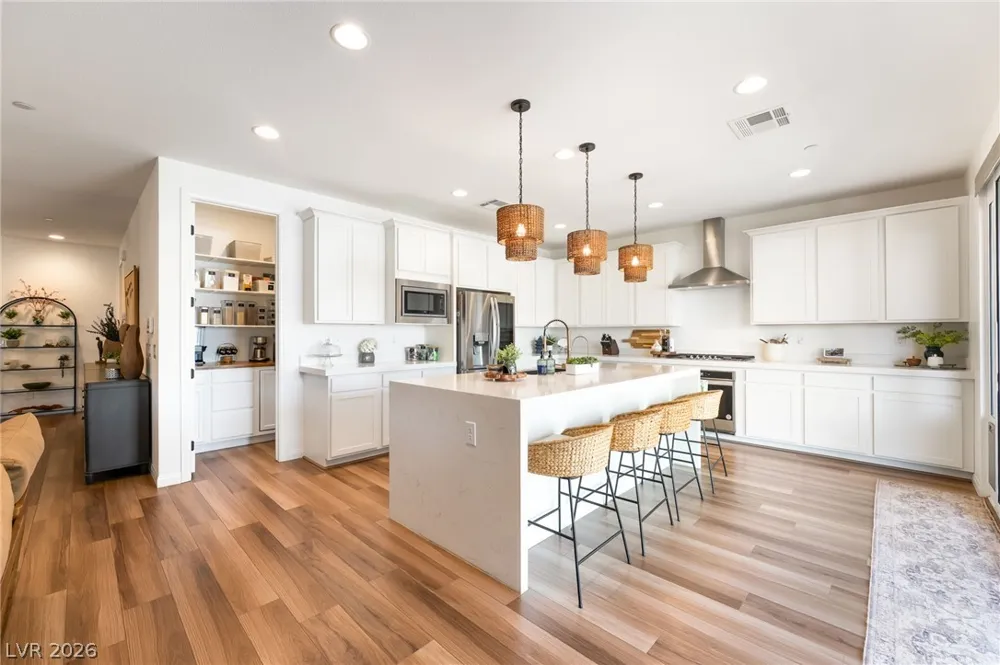 10332 Thurso Avenue Las Vegas, NV 89166