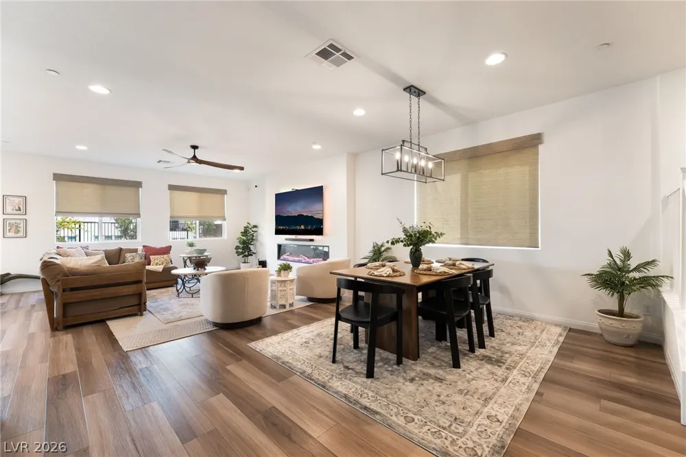 10332 Thurso Avenue Las Vegas, NV 89166