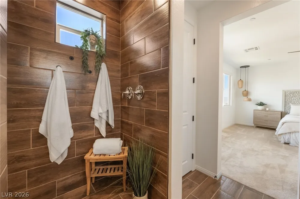 10332 Thurso Avenue Las Vegas, NV 89166