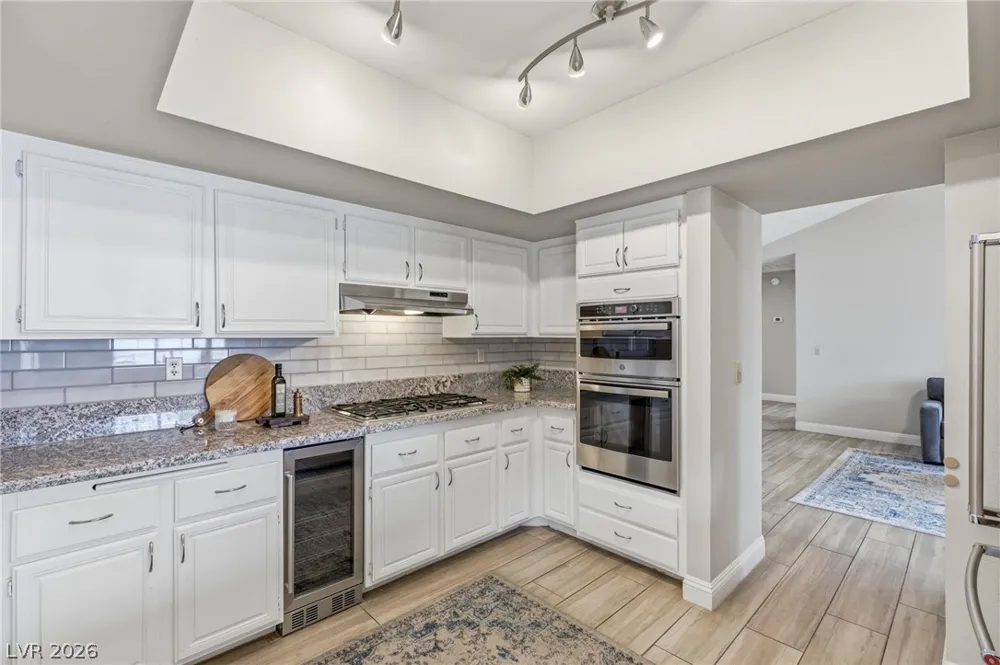 582 Cervantes Drive Henderson, NV 89014