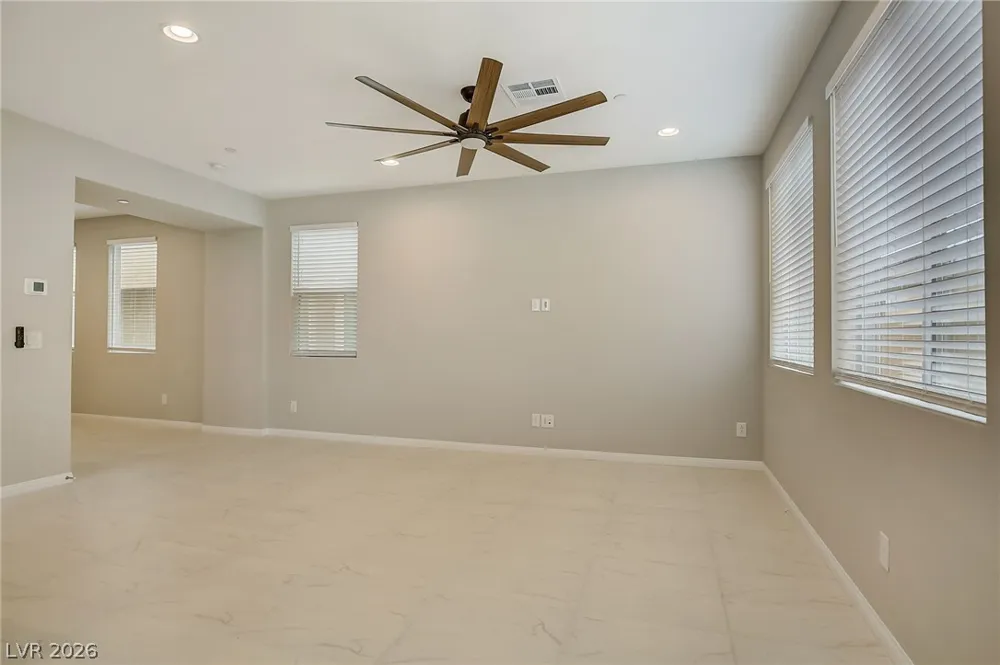 10643 Enridge Avenue Las Vegas, NV 89166