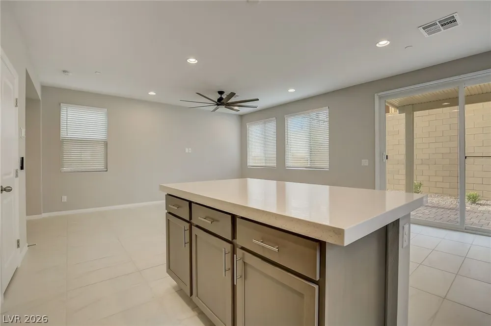 10643 Enridge Avenue Las Vegas, NV 89166