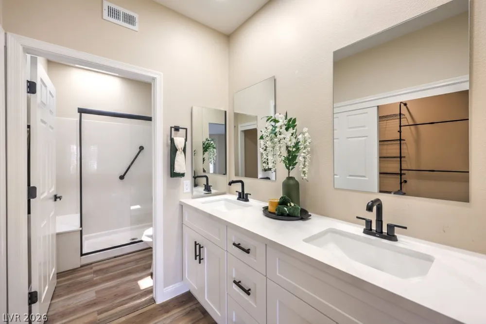 9200 Quail Ridge Drive Las Vegas, NV 89134