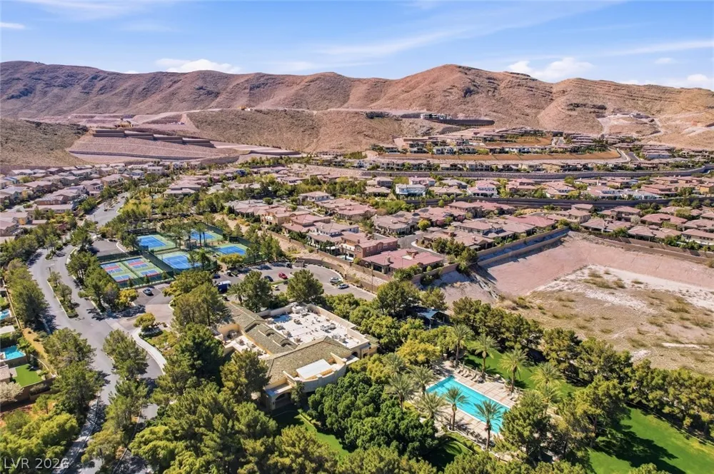 11 Grand Masters Drive Las Vegas, NV 89141