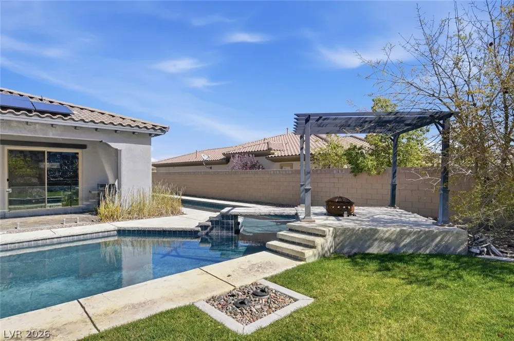 11 Grand Masters Drive Las Vegas, NV 89141