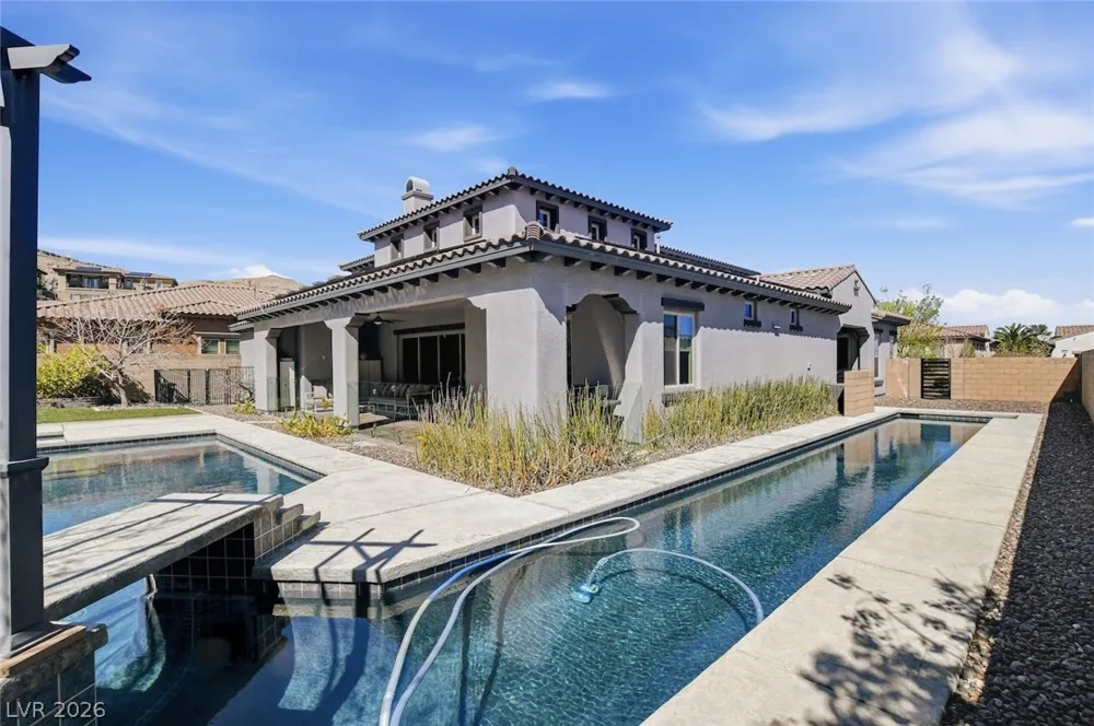 11 Grand Masters Drive Las Vegas, NV 89141