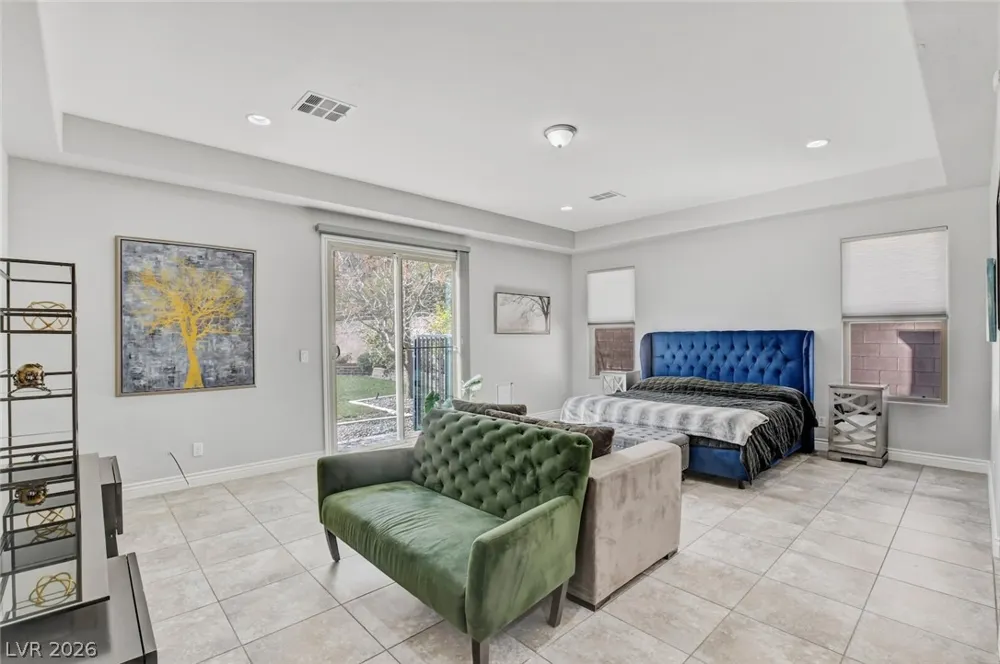11 Grand Masters Drive Las Vegas, NV 89141
