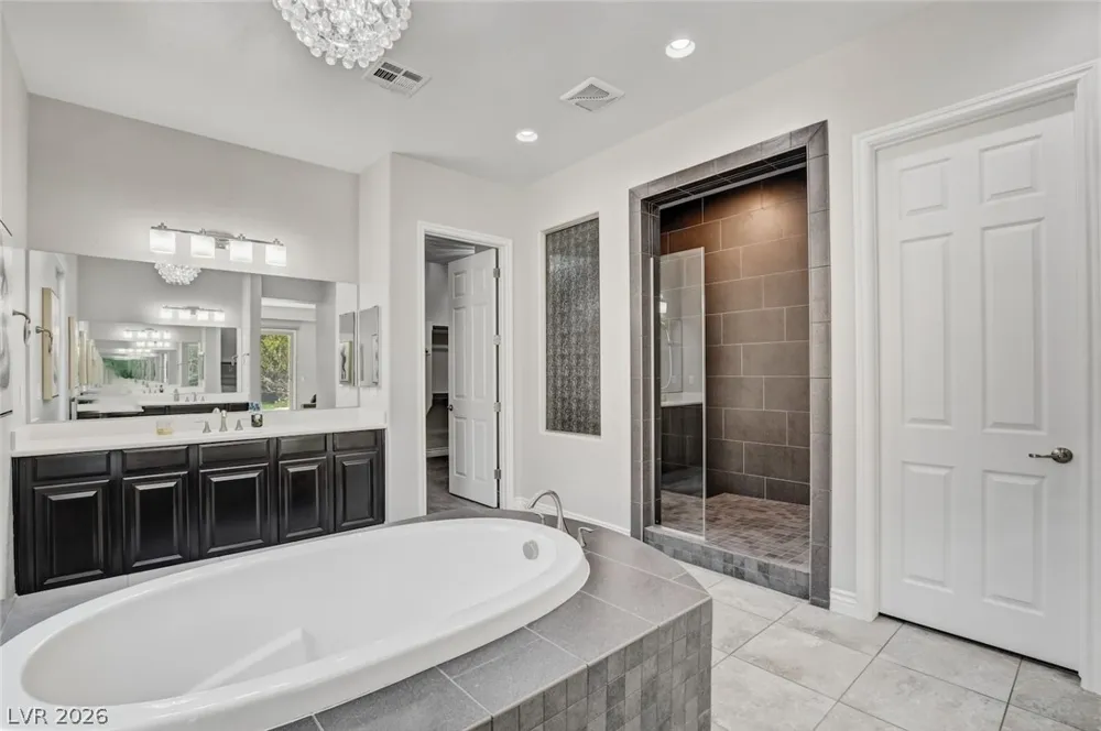 11 Grand Masters Drive Las Vegas, NV 89141