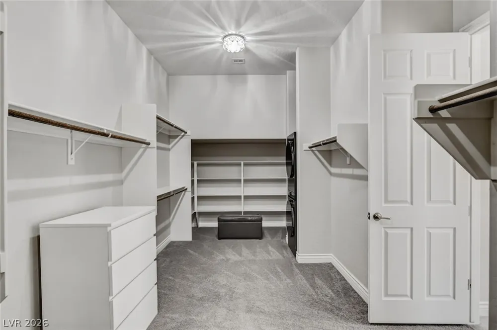 11 Grand Masters Drive Las Vegas, NV 89141