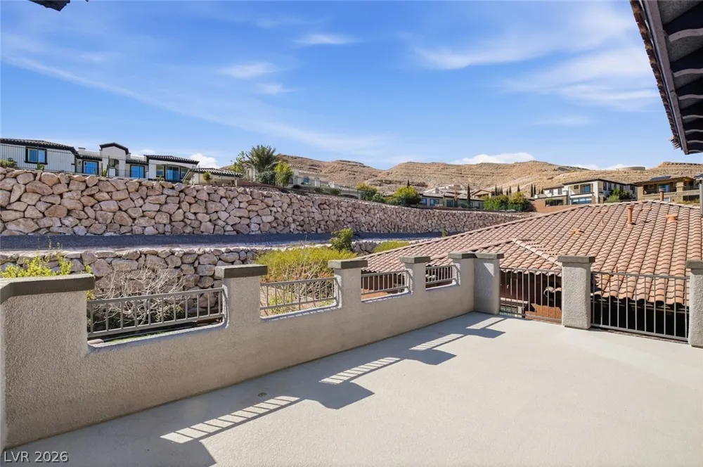 11 Grand Masters Drive Las Vegas, NV 89141