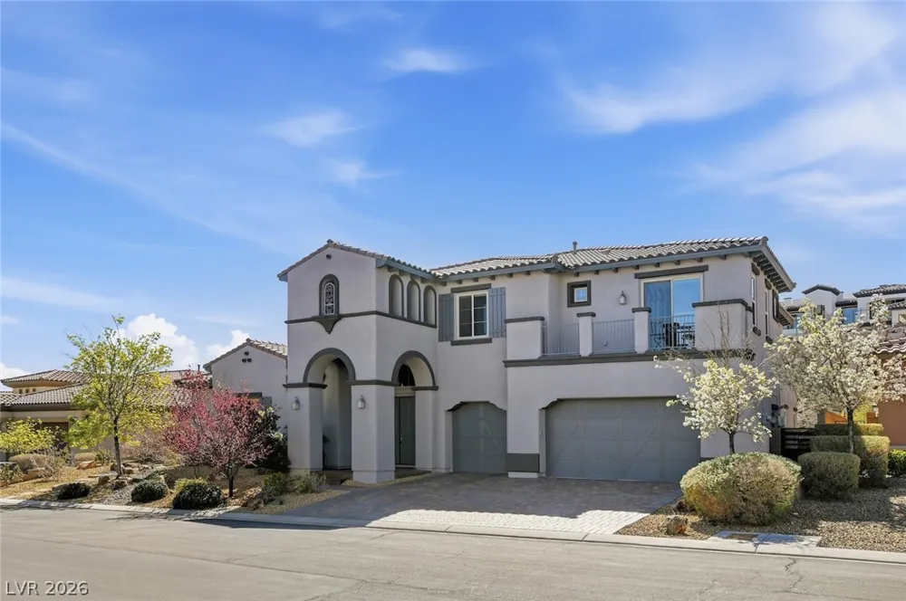 11 Grand Masters Drive Las Vegas, NV 89141