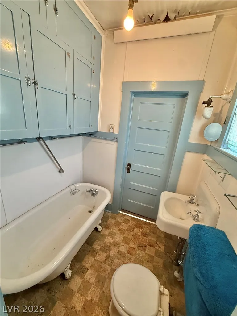 11 Avenue C Ely, NV 89318