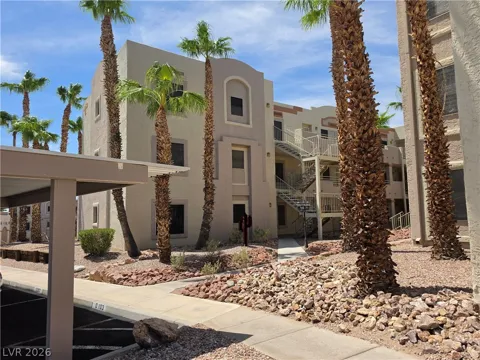2052 Mesquite Lane #201