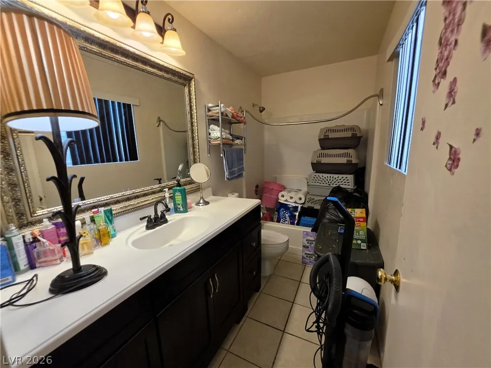 2052 Mesquite Lane #201 Laughlin, NV 89029