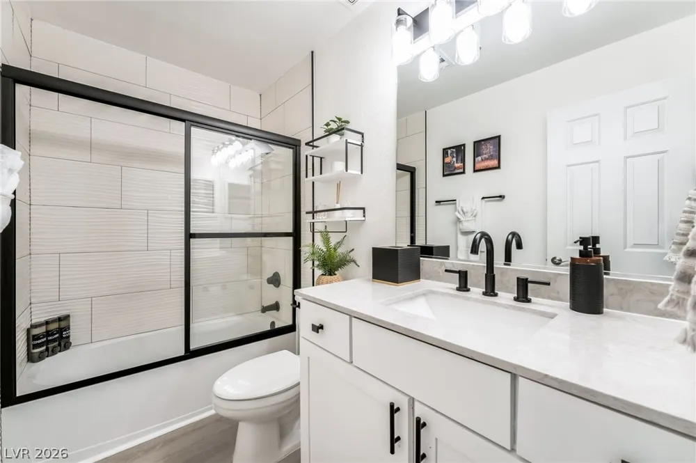 4200 S Valley View Boulevard #3040 Las Vegas, NV 89103