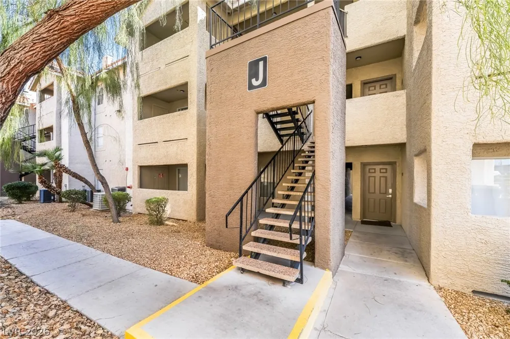 4200 S Valley View Boulevard #3040 Las Vegas, NV 89103