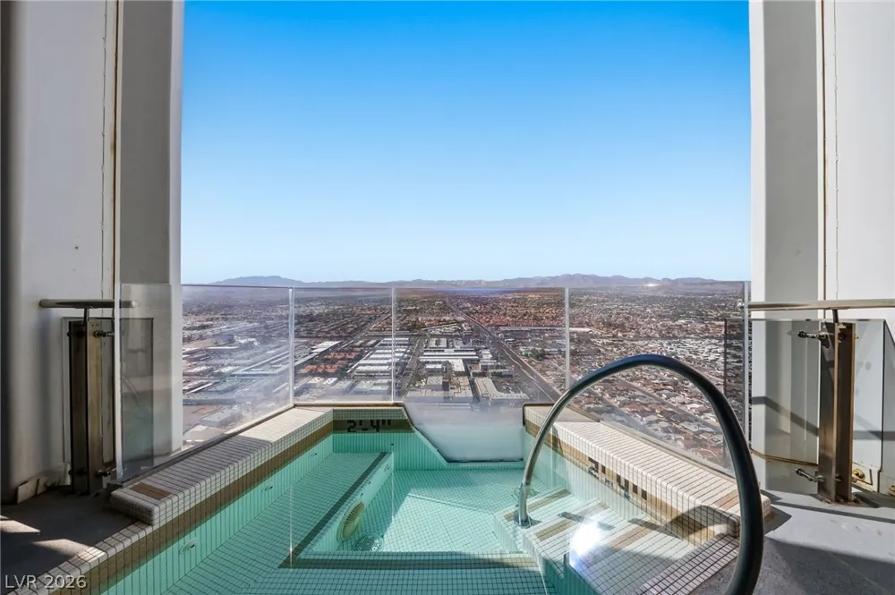 4381 W Flamingo Road #58301 Las Vegas, NV 89103