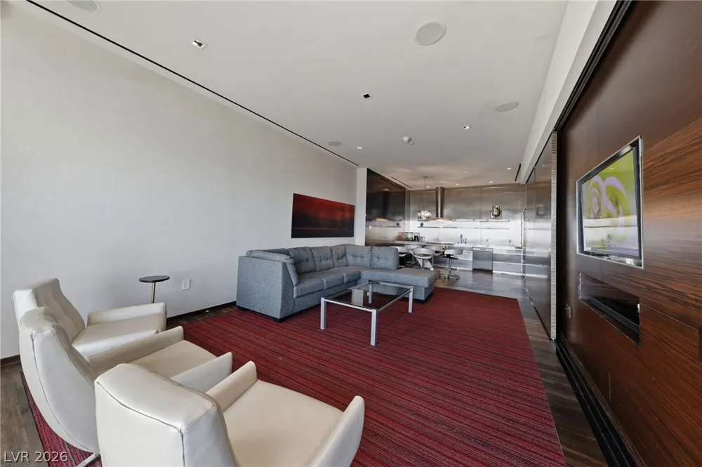 4381 W Flamingo Road #58301 Las Vegas, NV 89103
