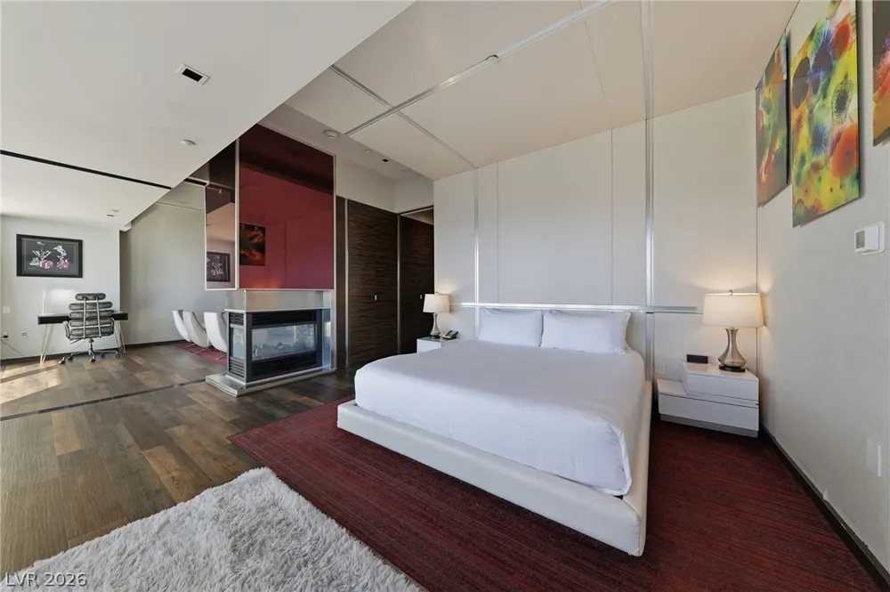 4381 W Flamingo Road #58301 Las Vegas, NV 89103