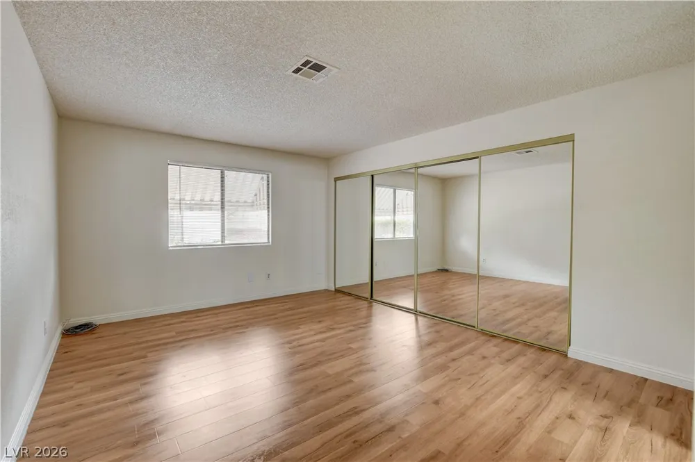 2713 Beaver Creek Court #102 Las Vegas, NV 89117