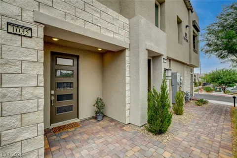 600 Carriage Hill Drive #1035
