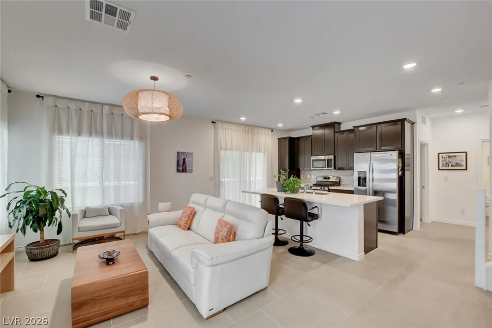 600 Carriage Hill Drive #1035 Las Vegas, NV 89138