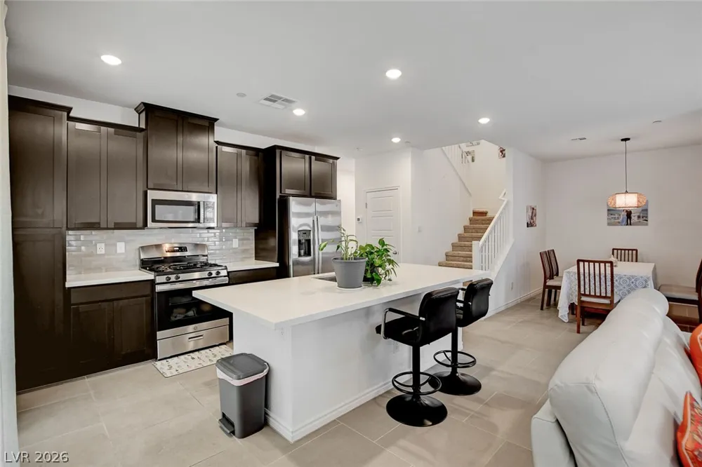600 Carriage Hill Drive #1035 Las Vegas, NV 89138