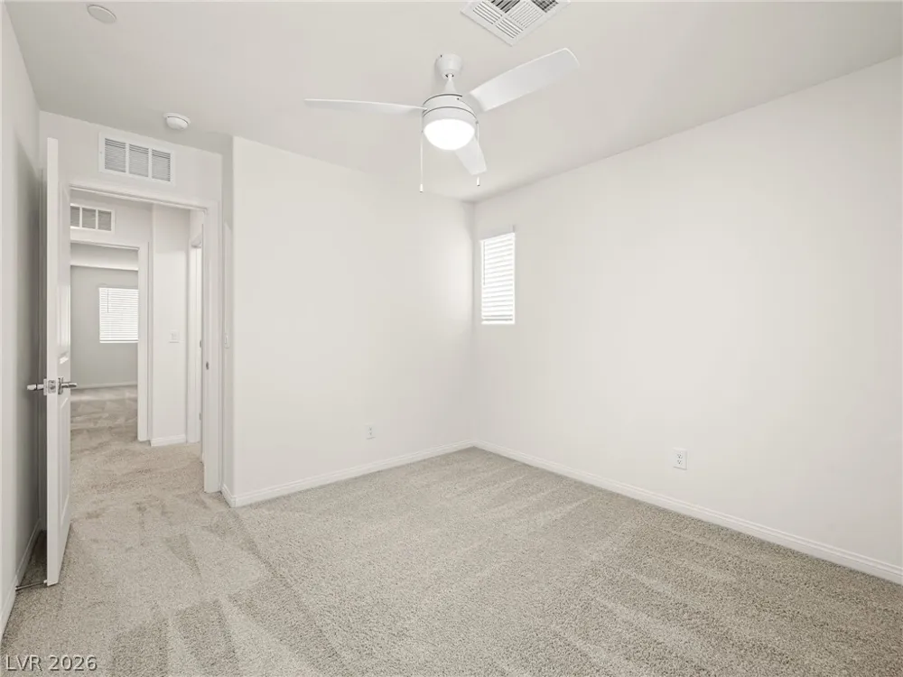 6888 Prairie Pearl Street Las Vegas, NV 89148