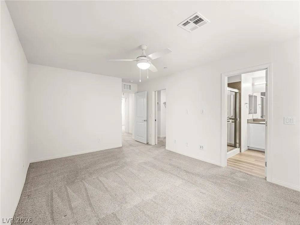 6888 Prairie Pearl Street Las Vegas, NV 89148