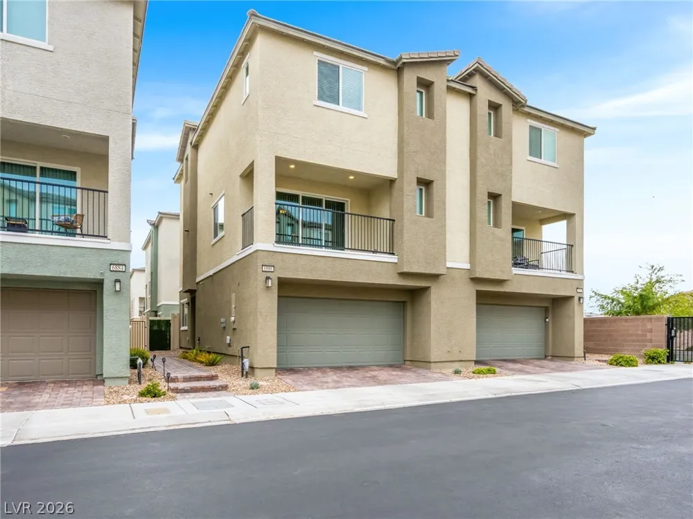 6888 Prairie Pearl Street Las Vegas, NV 89148