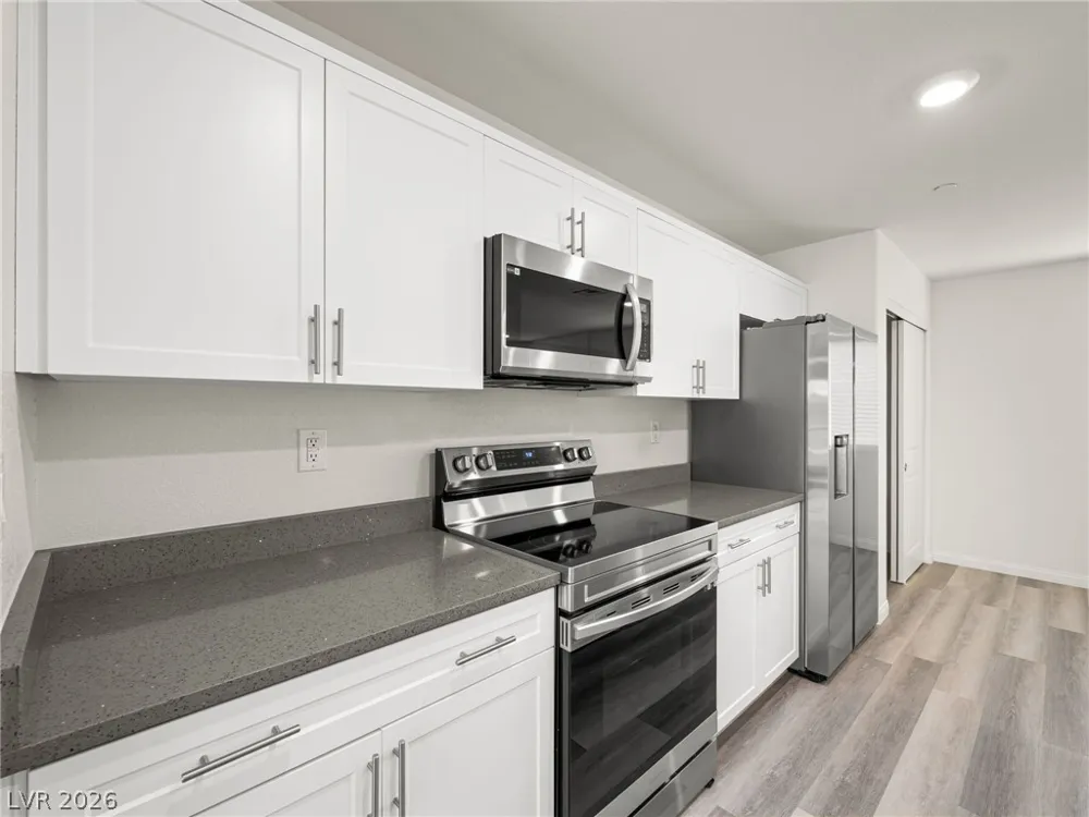 6888 Prairie Pearl Street Las Vegas, NV 89148