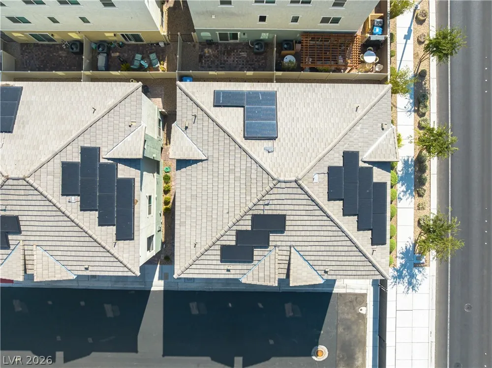 6888 Prairie Pearl Street Las Vegas, NV 89148