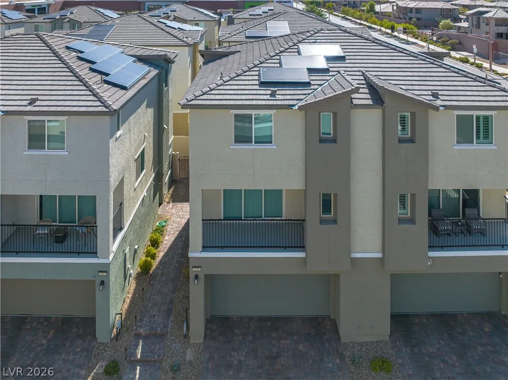 6888 Prairie Pearl Street Las Vegas, NV 89148