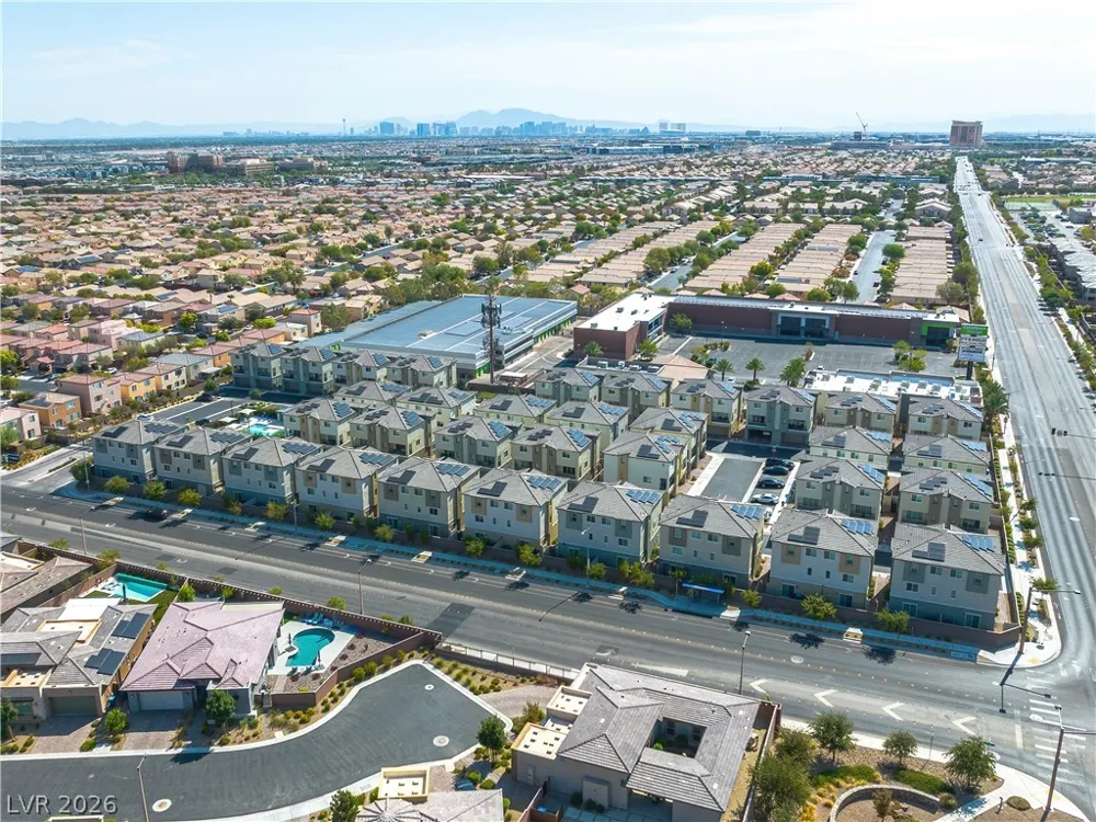 6888 Prairie Pearl Street Las Vegas, NV 89148