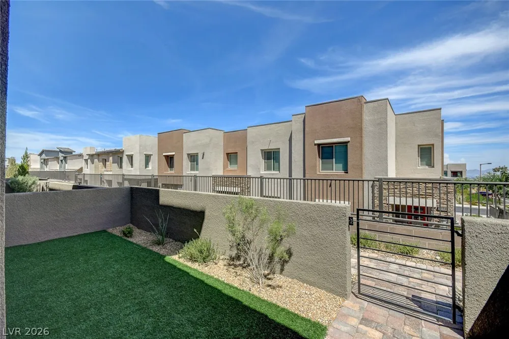 600 Carriage Hill Drive #1039 Las Vegas, NV 89138