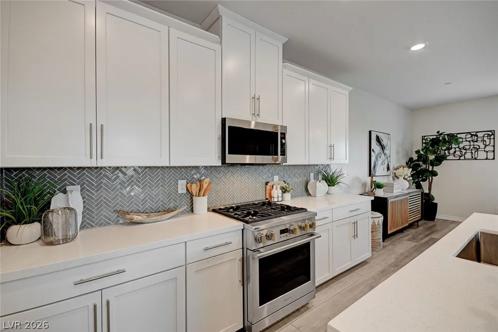 600 Carriage Hill Drive #1039 Las Vegas, NV 89138